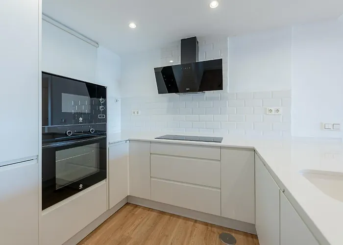 797 - Moderno Piso En Primera Linea De Playa