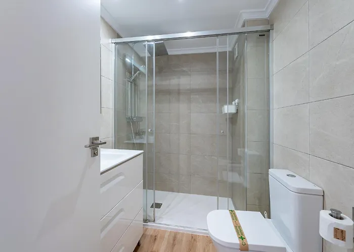 797 - Moderno Piso En Primera Linea De Playa