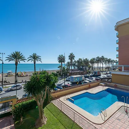 797 - Moderno Piso En Primera Linea De Playa * Torremolinos