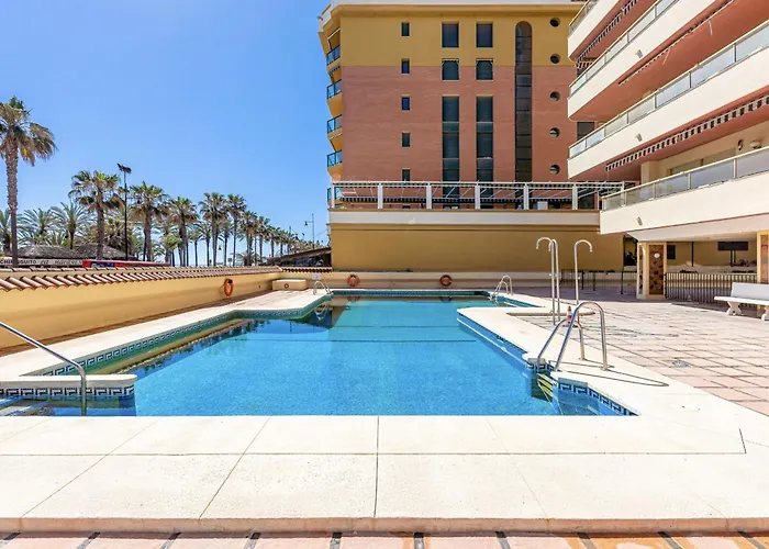 797 - Moderno Piso En Primera Linea De Playa *