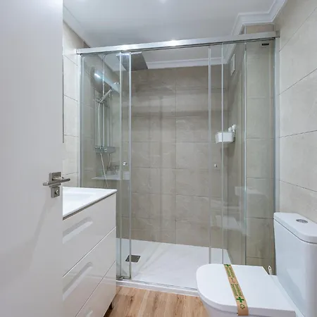 797 - Moderno Piso En Primera Linea De Playa